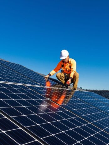 Solar-Panel-Maintenance-Service